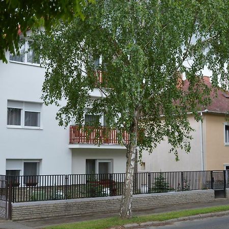 Varga Apartman Hévíz מראה חיצוני תמונה