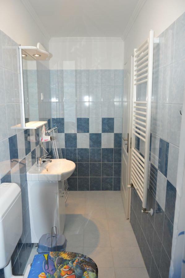 Varga Apartman Hévíz מראה חיצוני תמונה