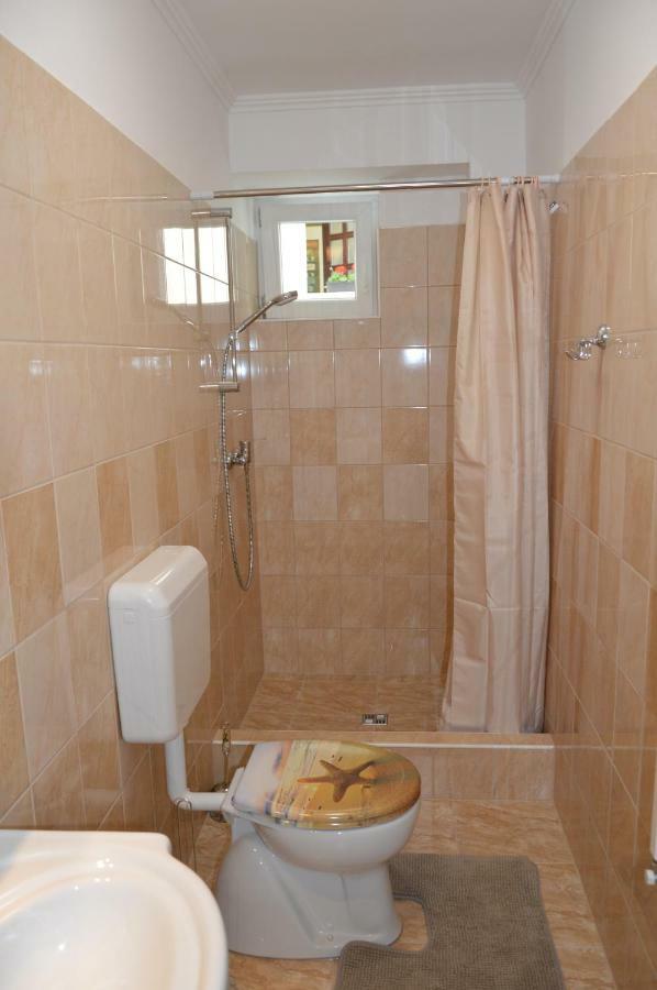 Varga Apartman Hévíz מראה חיצוני תמונה